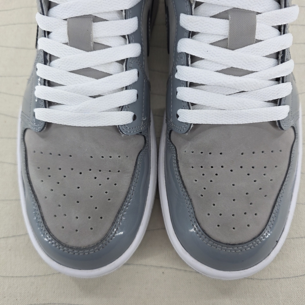 Air Jordan Mens 1 SE Low Patent Cool Grey White Sneakers Shoes HF3148-011 Sz 8.5 - Picture 4 of 13